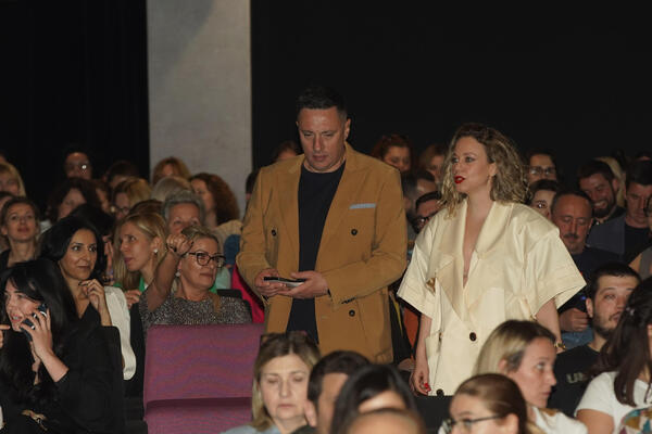 Šta će reći žena? Andrija i Milan u erupciji STRASTI - gej scene će patosirati Srbe, DA LI JE OVO MORALO?