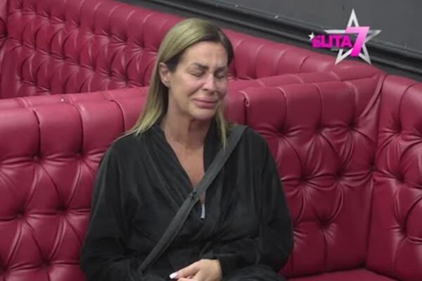 POZNATO VREME I MESTO SAHRANE MAJKE MILENE KAČAVENDE: Teško je podnela njenu SMRT