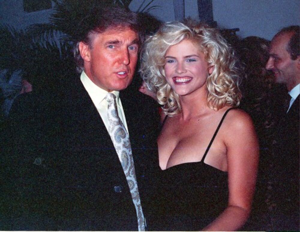 Ana Nikol Smit i Tramp