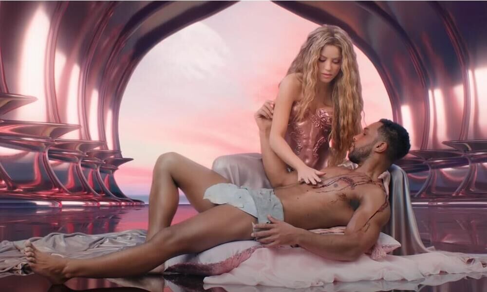 Zgodni dečko impresivne muskulature ima vrlo solidan glumački staž 