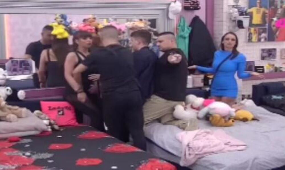 Miljana Kulić nasrnula na Bebicu i Teodoru