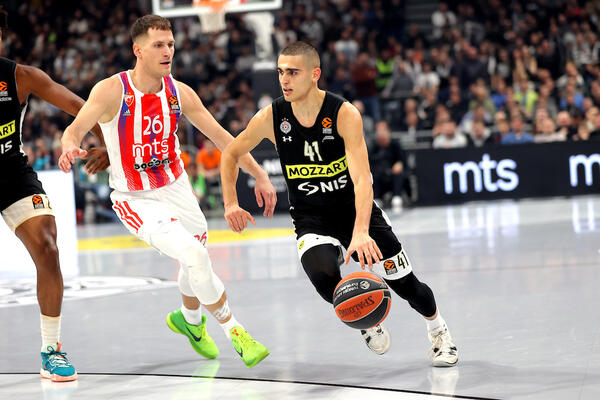 Delije ga prozivaju, Grobari ga ne vole! Evroligaški lider u Crvenoj zvezdi?