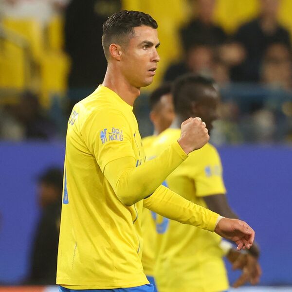 Suze radosnice za kraj: Ronaldo konačno uzeo titulu sa Al Nasrom! Svi pitaju koja je sledeća destinacija? (VIDEO)