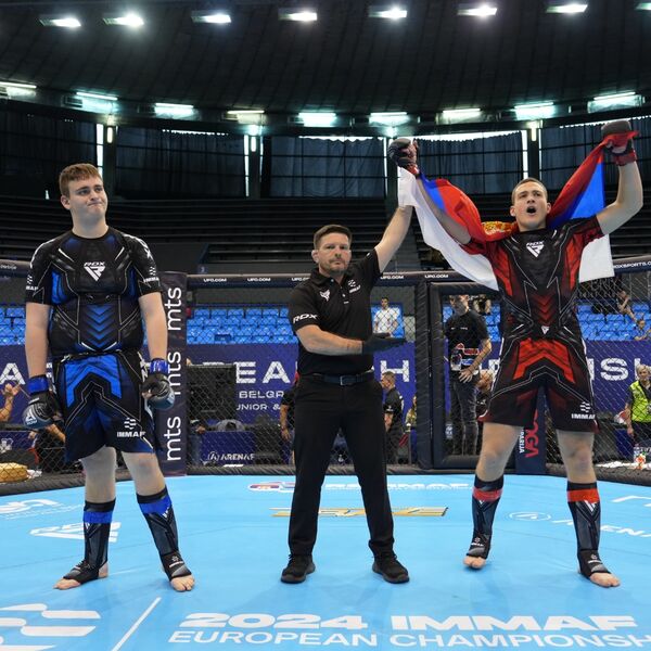 Počela žetva medalja srpskih MMA boraca u Hali sportova