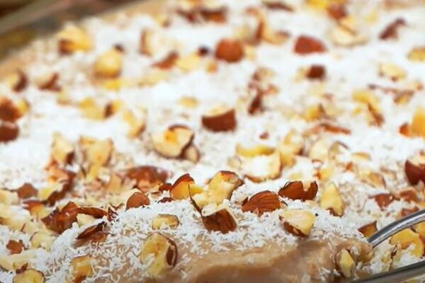 POSNA SLADOLED TORTA SA VOĆEM: Najlepša poslastica za Uskršnji post - savršeno lagana i osvežavajuća