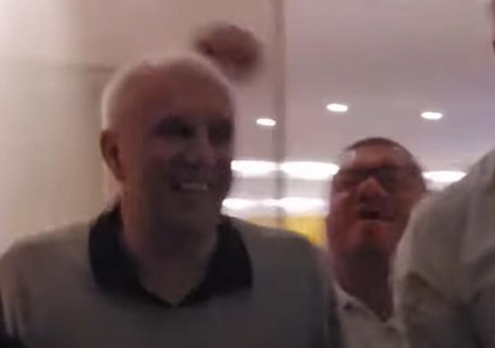 Željko Obradović sa navijačima Partizana