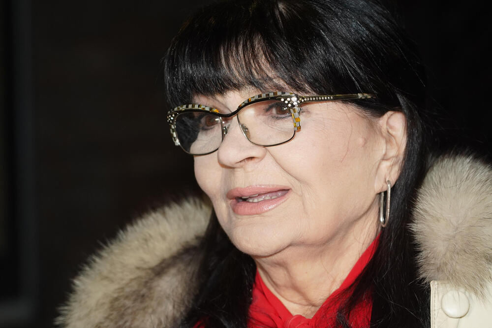 "NE MOGU VIŠE": Nada Obrić otkrila zašto je pala u invalidska kolica! Razlog je ozbiljan