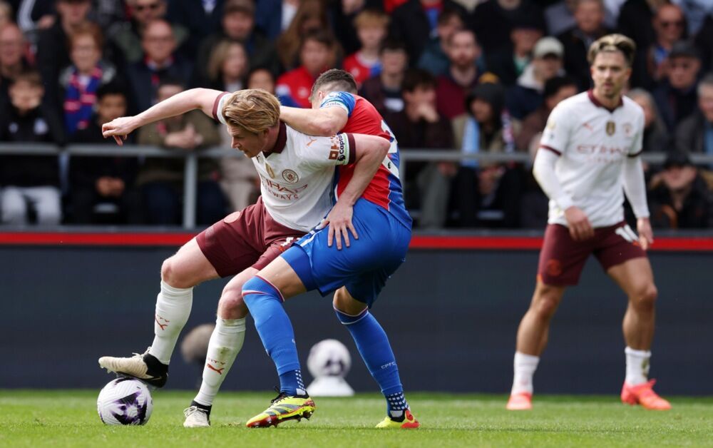 Detalj sa utakmice Kristal palasa i Mančester sitija