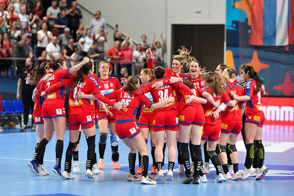 Slavlje rukometašica Srbije