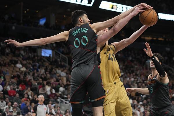 VUKČEVIĆU MALO FALILO DA OSTVARI DABL-DABL: ODLIČNA partija Tristana, ali nedovoljna za pobedu Vašingtona!