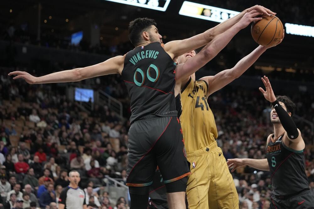 VUKČEVIĆU MALO FALILO DA OSTVARI DABL-DABL: ODLIČNA partija Tristana, ali nedovoljna za pobedu Vašingtona!