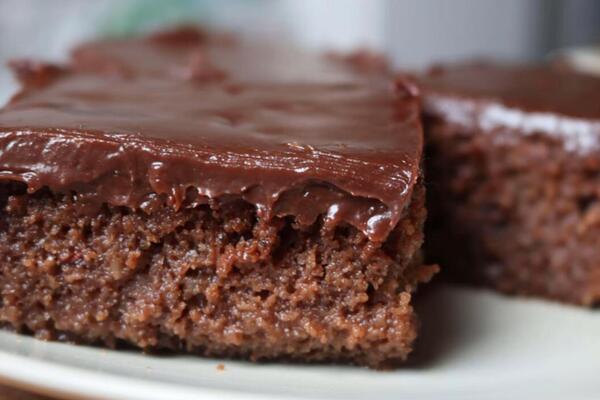 RUM KOCKE OBLOŽENE ČOKOLADOM: Naši stari su se ovako GOSTILI U JUGI - savršeno SLATKO ZADOVOLJSTVO koje se topi