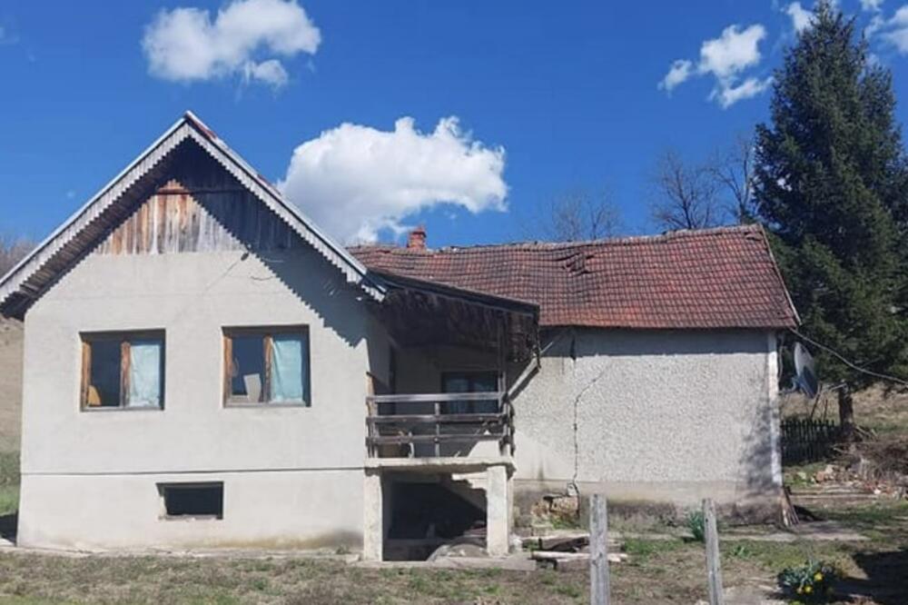 SVAKO BI POŽELEO OVO PARČE RAJA: Marko prodaje imanje i kuću pod Suvoborom za simboličnu cifru (FOTO)