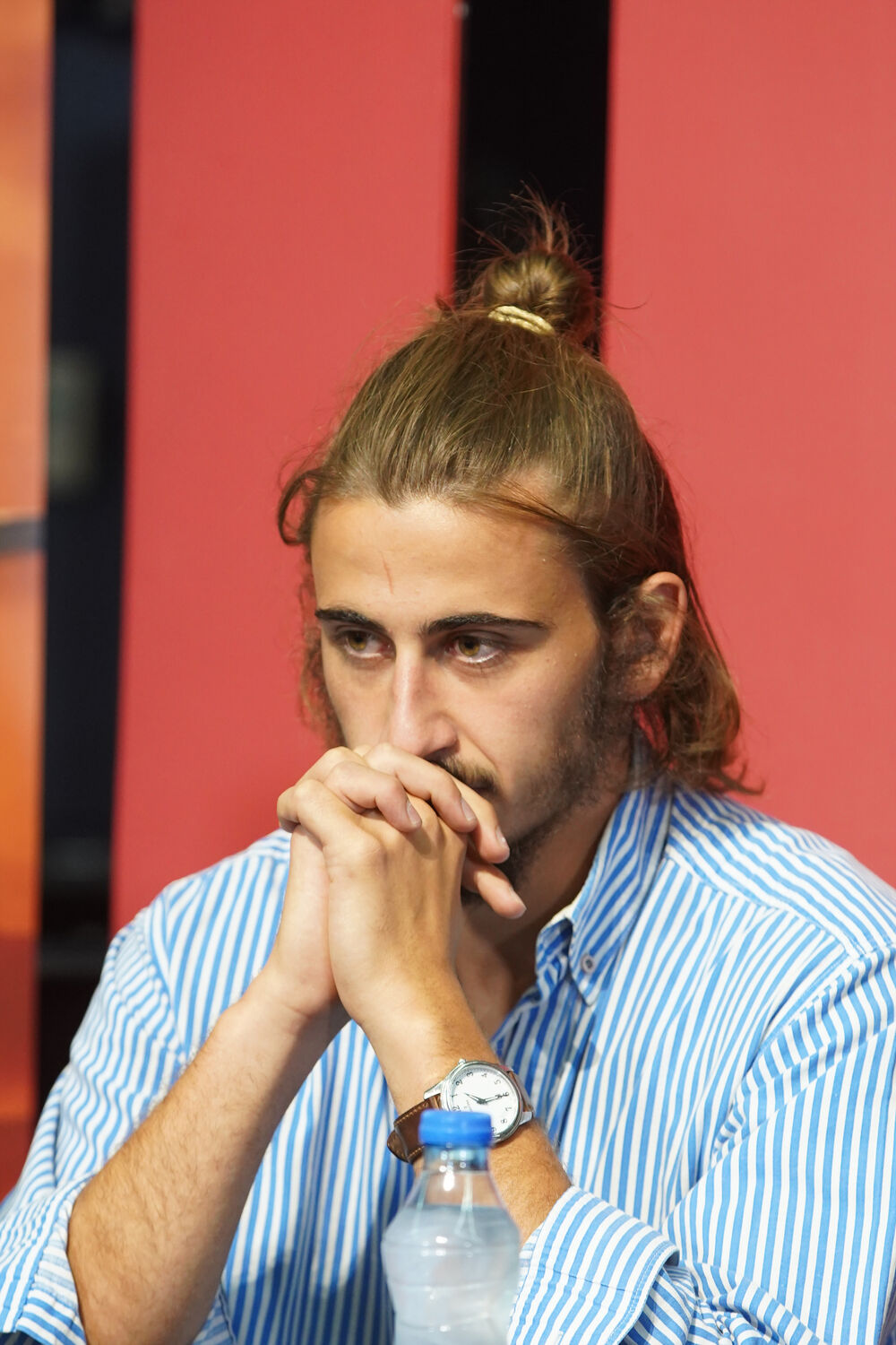 Za njega kažu da će biti srpski Tom Kruz