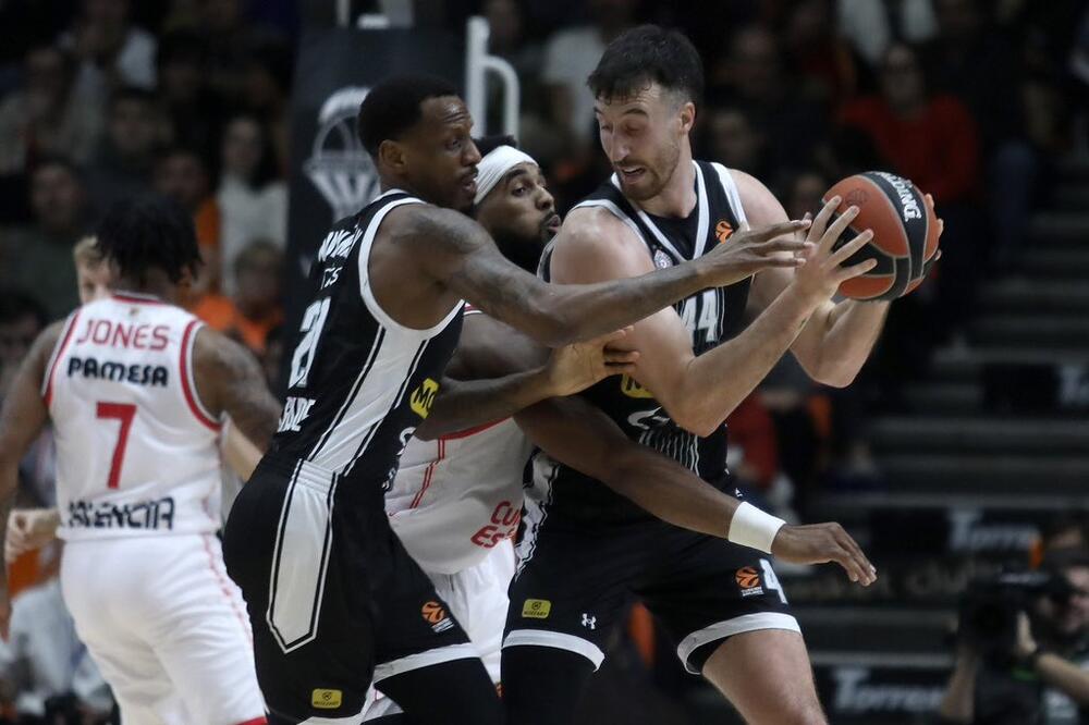 ODJEKNULA BOMBA: Stiže MVP sa BRUTALNIM brojkama!