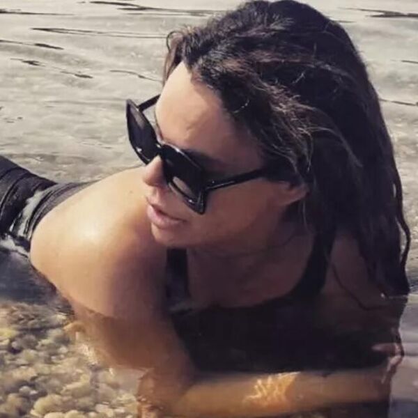 KAD VIDITE KO JOJ JE MAJKA, SVE ĆE VAM BITI JASNO! Jugoslovenska spikerka rodila jednu od NAJLEPŠIH, a