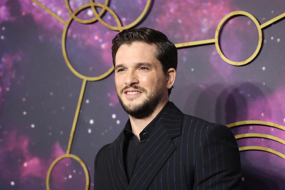 SA 11 GODINA JE SAZNAO SVOJE PRAVO IME I TO SLUČAJNO: Poznati glumac sve ŠOKIRAO PRIZNANJEM, da li je MOGUĆE?