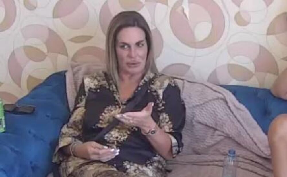 Milena Kačavenda o fanovima i Miljani Kulić