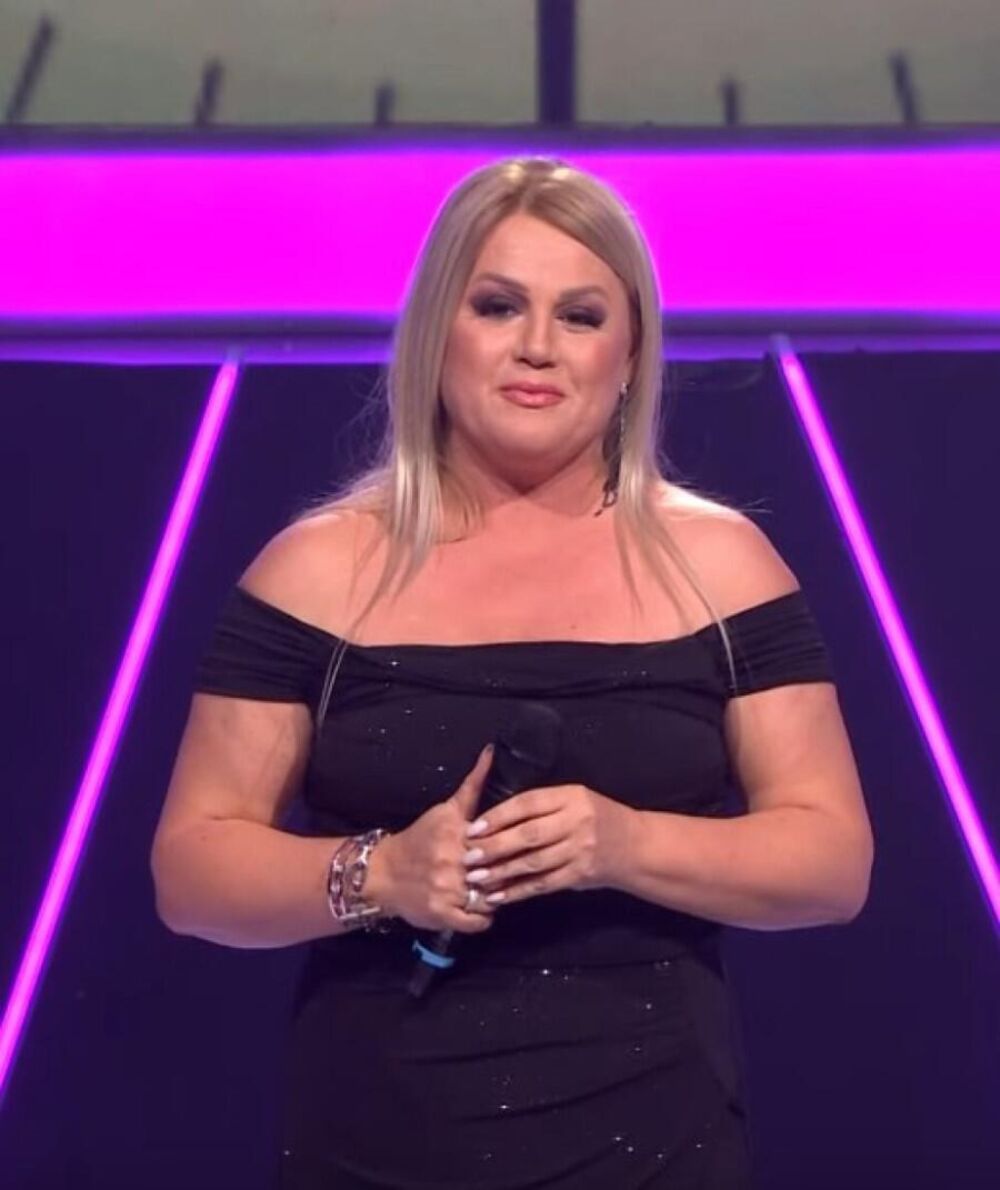 Pevačica i takmičarka šoua 'Nikad nije kasno', Tijana Bošković, tokom učešća pričala je o gubitku sina, koji je 2016. godine preminuo od opake bolesti.