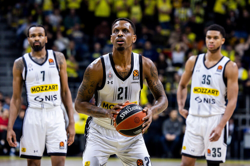 KAKVA ISTORIJSKA GREŠKA! Partizan prodao AMERIČKU zver, da li je moglo drugačije?