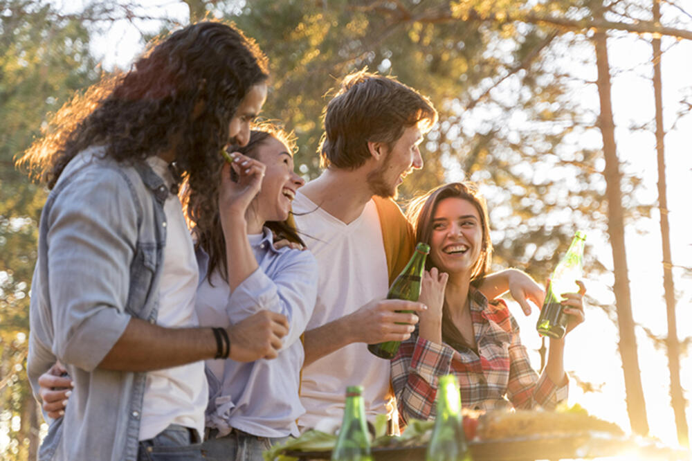 PRIRODA I DRUŠTVO: Kako da se zabavite sa prijateljima za MINIMALNO novca?