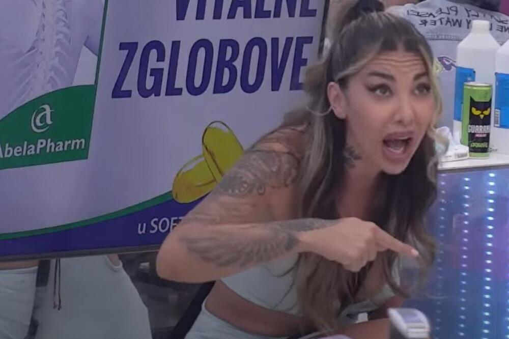 DA LI JE MOGUĆE DA JE OVO PROŠLOST ANELI AHMIĆ? Ova žena nije imala problem SVE DA KAŽE, isplivala i INTIMA