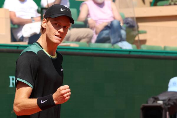 SINER NEZAUSTAVLJIV: Rune mu uzeo jedan set, ali Italijan GAZI sve pred sobom