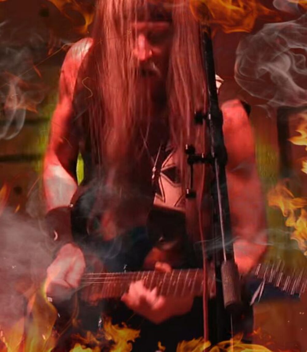 Pod sloganom Big 4, naši najpoznatiji heavy metal bendovi održaće spektakularne koncerte u Amerikani Doma Omladine u Beogradu, dana 20.aprila s početkom u 19:30h.