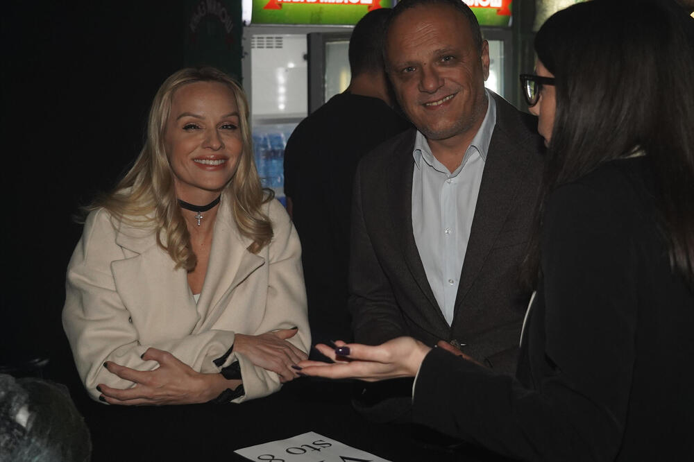 NAKON POLJUPCA DOBIO ŠAMAR, A ONDA USLEDILE VERIDBE, RASTANAK I POMIRENJE: Shvatili su da su ROĐENI jedno za drugo