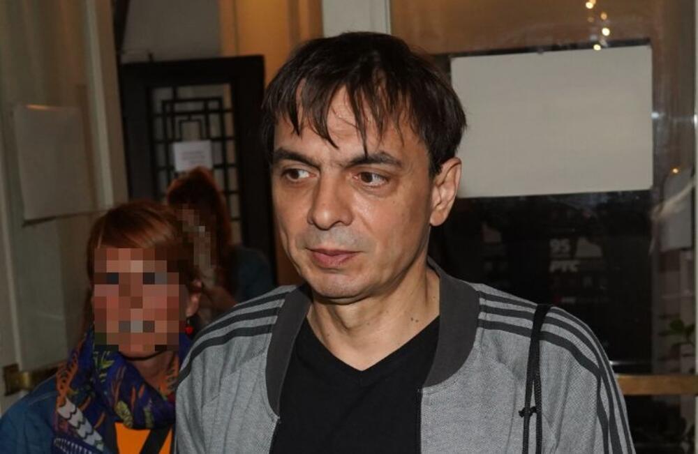 Svi ga gledamo u hit seriji, a malo ko zna da mu je baš ona žena: Poznata dama zavela glumca, a sad se on oglasio