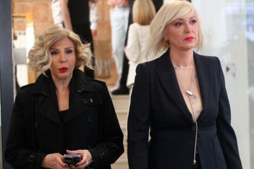 Sandra Perović, Olivera Kovačević