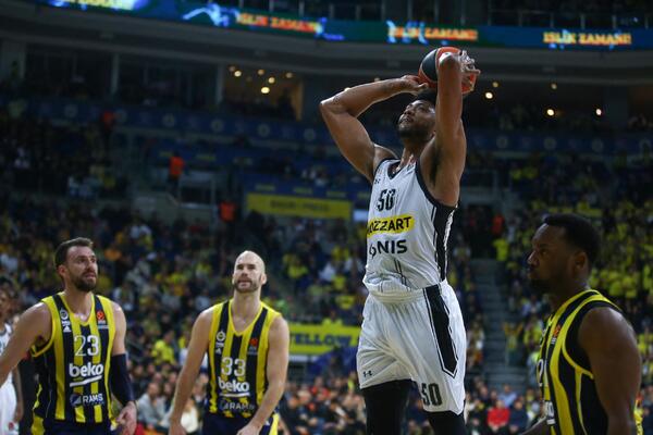 POSLE KALINIĆA, JOŠ JEDNO DOBRO POZNATO LICE SE VRAĆA KUĆI!? Crveno-beli aktivirali novu bombu!?