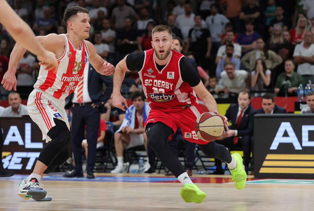 Detalj sa utakmice Crvene zvezde i Studentskog centra23