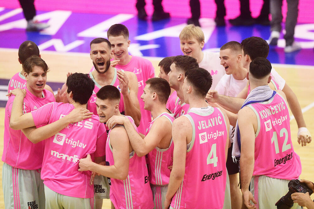 PLES NIKOLE ĐURIŠIĆA U POBEDI NBA MEGE: Razbijena Cedevita Olimpija (VIDEO)