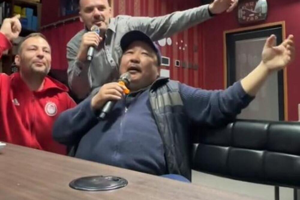 SRBIN UPOZNAO MONGOLCE KOJI SU ŽIVELI U BIVŠOJ SFRJ: Obožavaju NAŠU KULTURU, a na ovaj HIT PADAJU U TRANS (VIDEO)