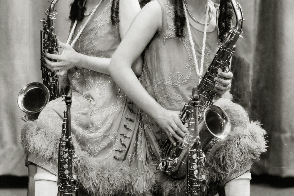 OD OVIH SIJAMSKIH BLIZNAKINJA JE MAJKA NAPRAVILA ROBINJE: Kad su se konačno oslobodile, desilo se OVO