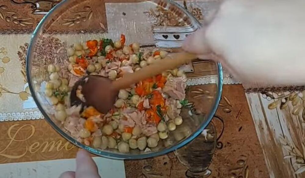 Pravljenje manastirske salate