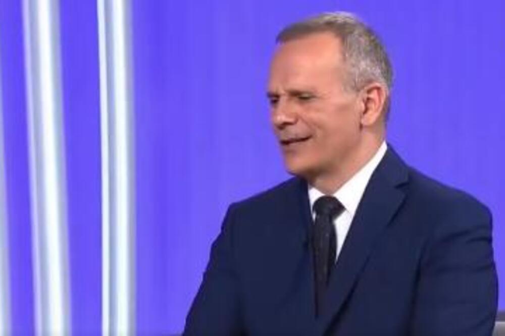 LAPSUS VODITELJA RTS-A ZBOG KOGA SUZE SAME KREĆU: Strajnić putovao kroz vreme! (VIDEO)