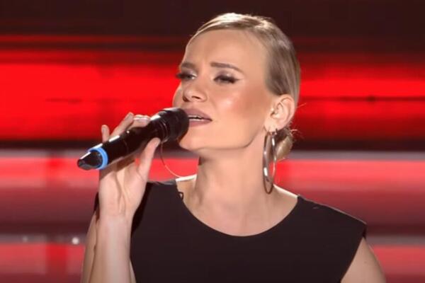 Pobednica "Zvezde Granda" doživela saobraćajku: Hitno se oglasila, evo u kakvom je stanju!