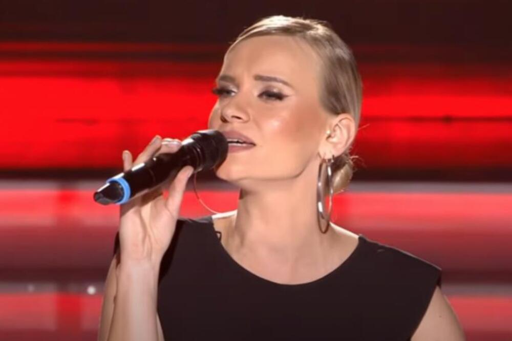 Pobednica "Zvezde Granda" doživela saobraćajku: Hitno se oglasila, evo u kakvom je stanju!