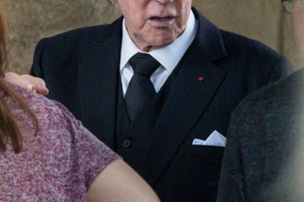 OTELI SU UNUKA NAJBOGATIJEG ČOVEKA SVETA, PA DEO TELA POSLALI POŠTOM: Kad je pušten posle 5 meseci usledio HOROR