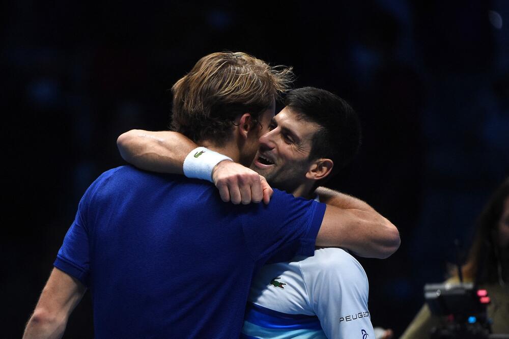 KRAJ: Ništa od titule na Vimbldonu!