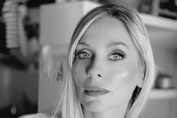 OBJAVLJENA UMRLICA BOJANE JANKOVIĆ: Evo kada će i gde voditeljka biti SAHRANJENA