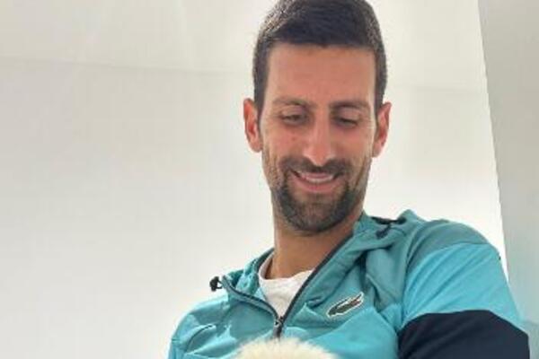 ĐOKOVIĆI DOBILI NOVOG ČLANA PORODICE! Jelena i Novak su sada NAJSREĆNIJI na svetu, STIGAO JE I ON (FOTO)