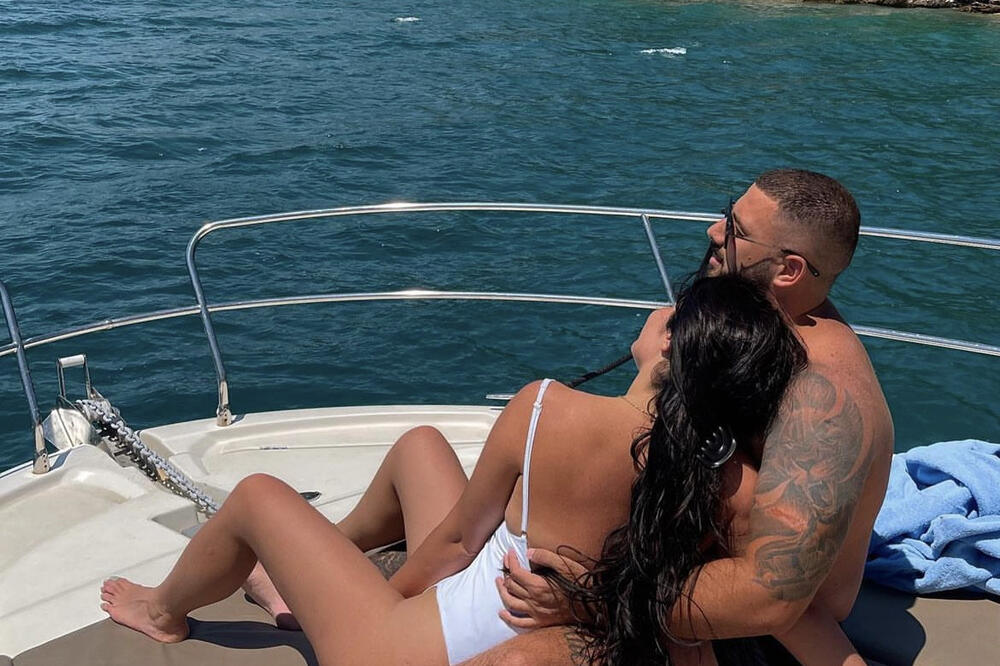 "Nek si ti meni živ..." Oglasila se Sajferova žena posle ranjavanja! Emotivno do bola