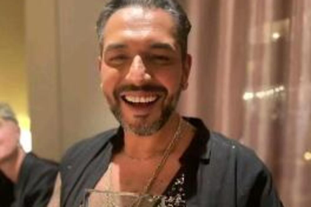 ĐANI IMAO UGOVOREN BRAK SA 14, A SA 42 POSTAO DEDA: Rodom je iz SRBIJE, zanemeli su kad je otkrio ISTINU O SEBI