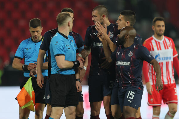 PARTIZANU PRETI SUROVA KAZNA: Suspenzija igrača i trenera od 6 meseci do godinu dana?