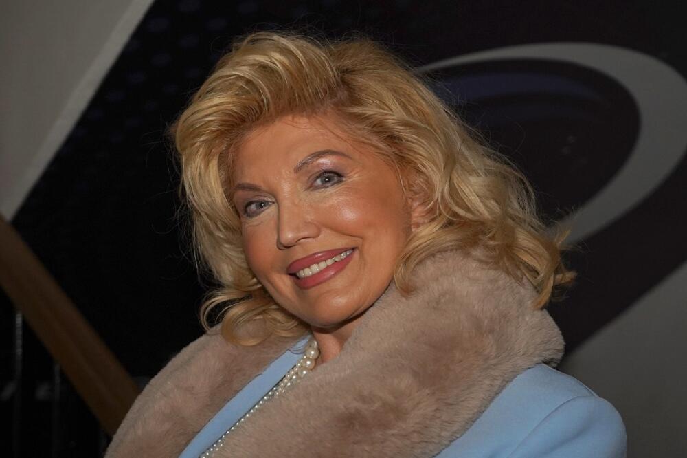 DA LI JE MOGUĆE DA SUZANA MANČIĆ IMA OVO OD ŠKOLE? Decenijama je gledamo, a ovo niko NIJE IMAO POJMA