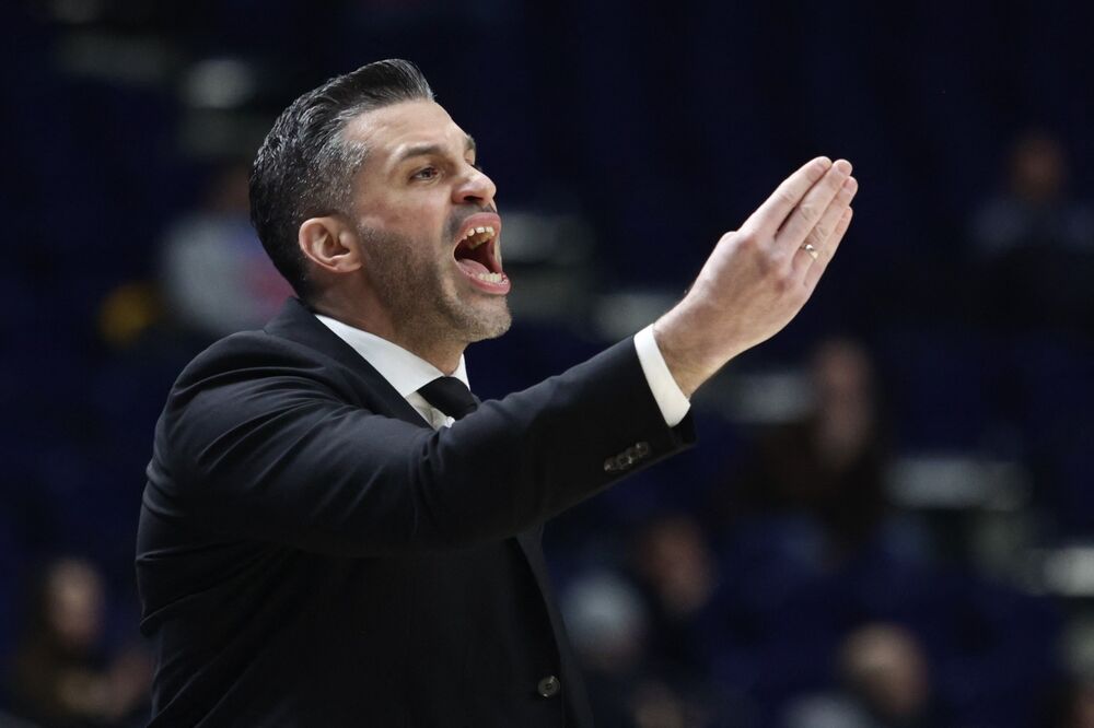 Dušan Alimpijević kao trener Bešiktaša