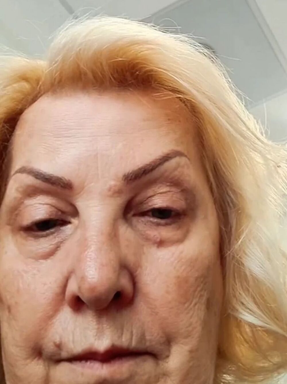 Izgled Snežane Đurišić bez trunke šminke